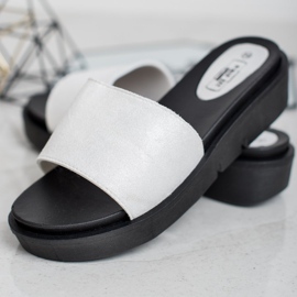 SHELOVET Sandale na klin bijela 2