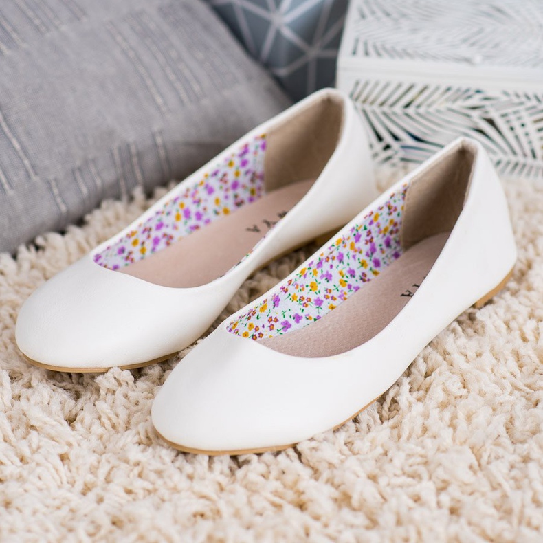 SHELOVET Ležerne balerine bijela 1