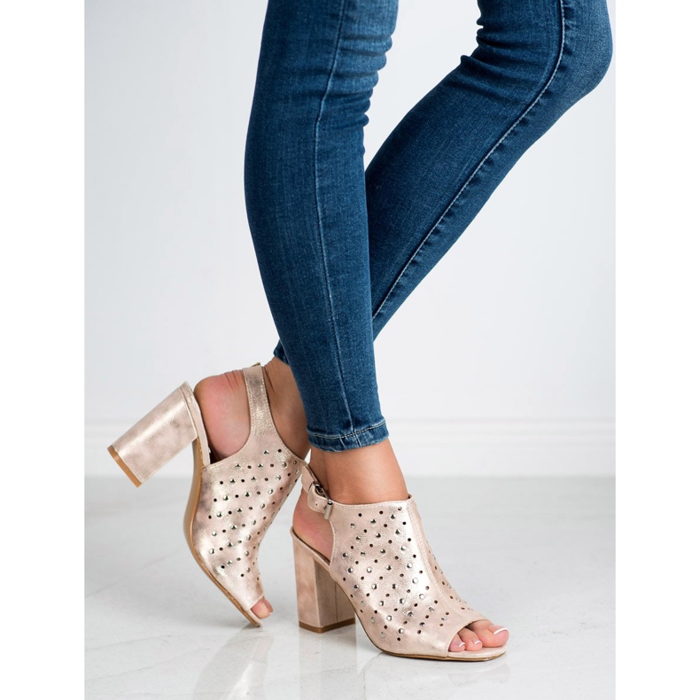 VINCEZA sandale s mlaznicama žuta boja 2