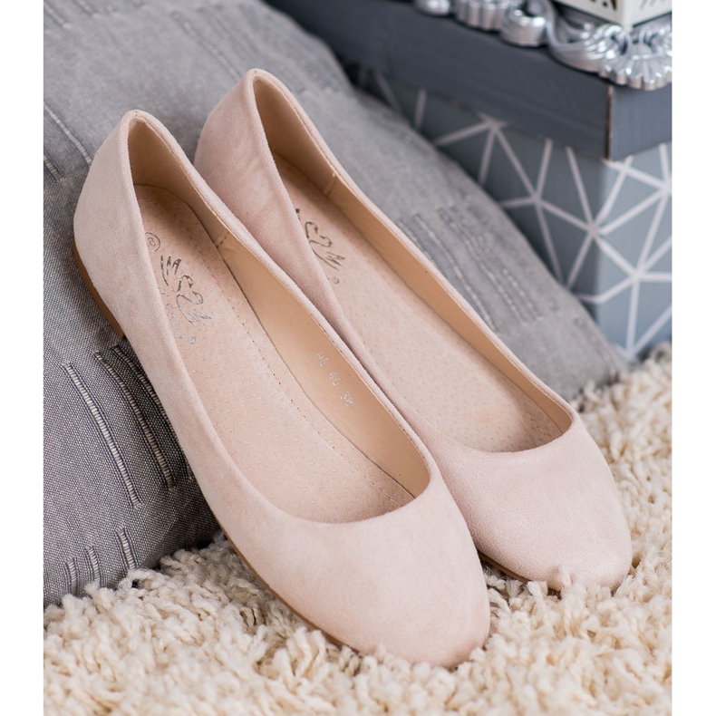 Small Swan Balerine od bež antilopa 1