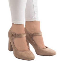 Bež pumpe na stupu M083 2