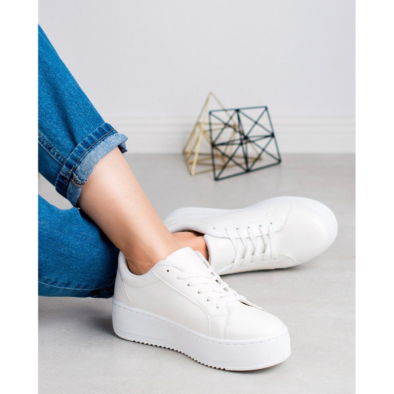 SHELOVET Sportska obuća na platformi bijela 2