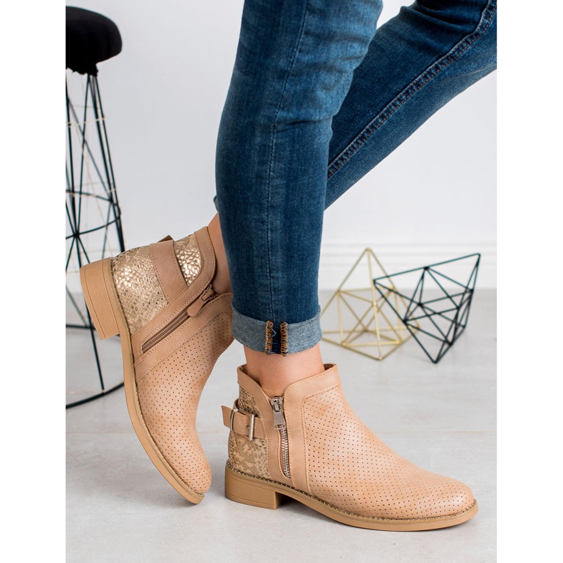 Bestelle Bež čizme sa zmijskim printom 2