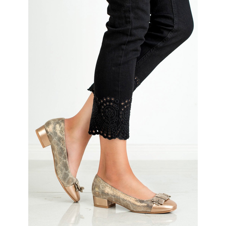 Kylie Pumpe s ravnom petom žuta boja 1