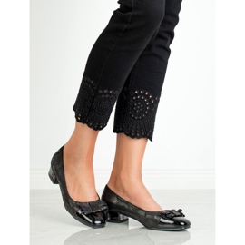 Kylie Pumpe s ravnom petom crno 1