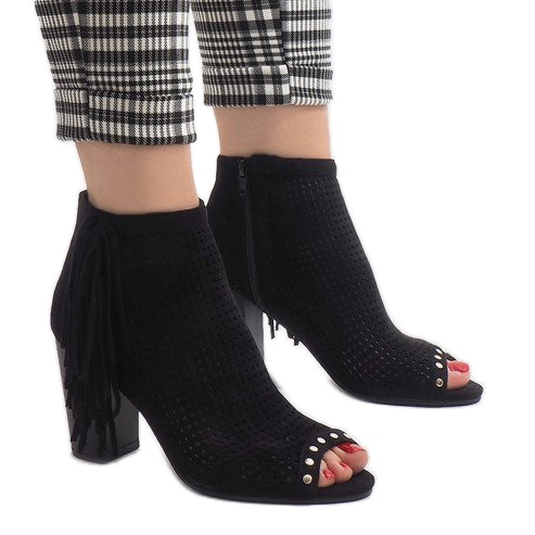 Crne ažurne boho čizme AF-9 crna 1