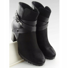 Crna 8287 Crne štikle crno 2