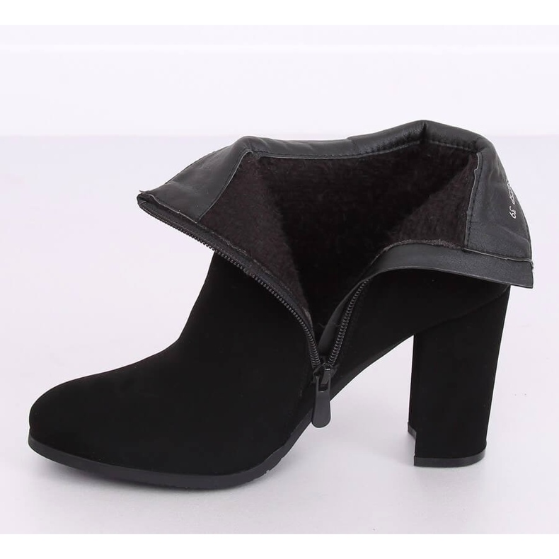 Elegantne crne čizme na visoku petu NS055P Crna crno 2