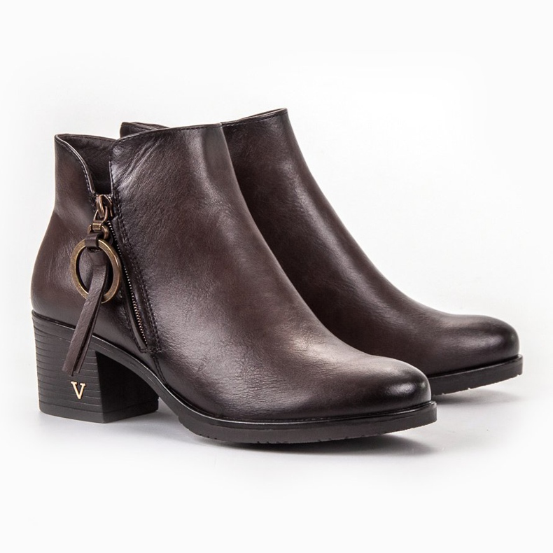 Vinceza Smeđe čizme na postu smeđa 1