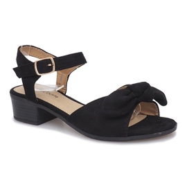 Crne sandale s visokim potpeticama tvrtke Noemia crno 1