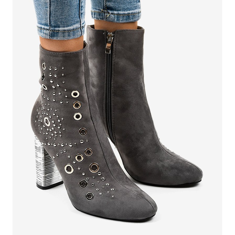 Sive antilop čizme na stupu AE28P siva 1