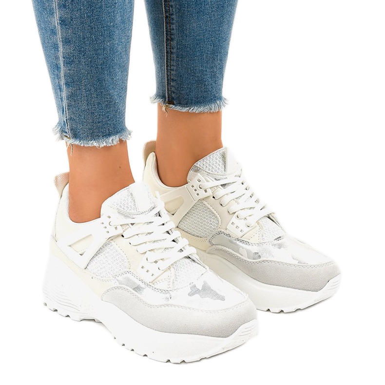 Modne bijele ženske sportske cipele C2 bijela 1