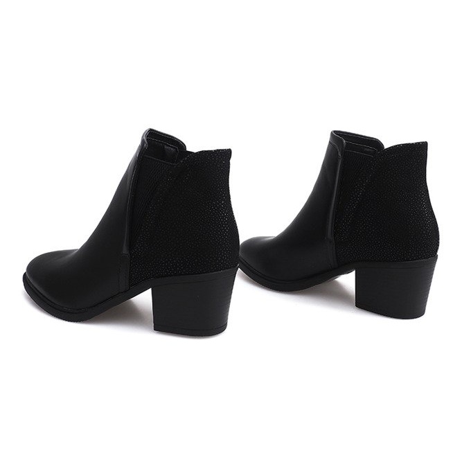 Čizme na stupu s gumicom za brisanje K77 crne boje crno 1