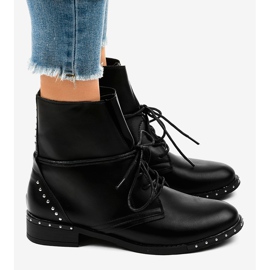 Crne ravne čizme na vezanje A-251 crno 2