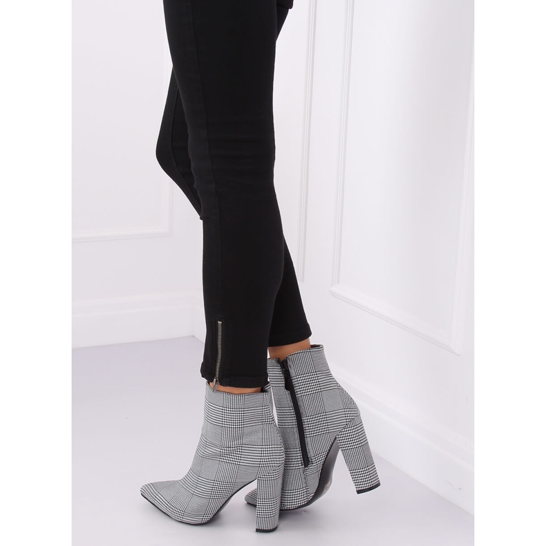 Crne čizme s visokim potpeticama NS053P Houn Dstooth crna 2