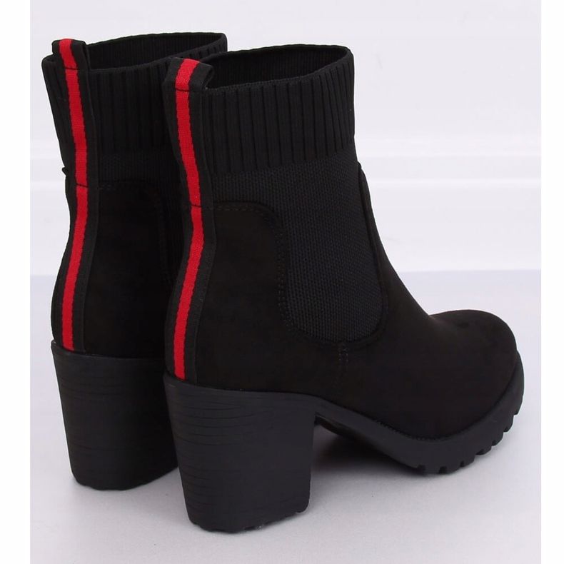 Crna M370 Crne potpetice 2