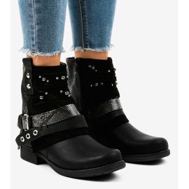 Crne čizme s izolacijom, bogato ukrašene A-351 crna 1