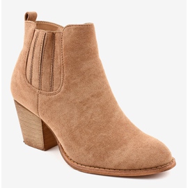 Bež čizme od antilopa na stupu SA-3338 1