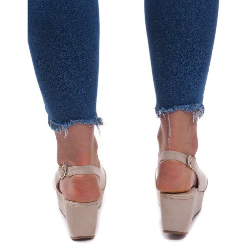 Sandale na klin 3H096 Bež 1