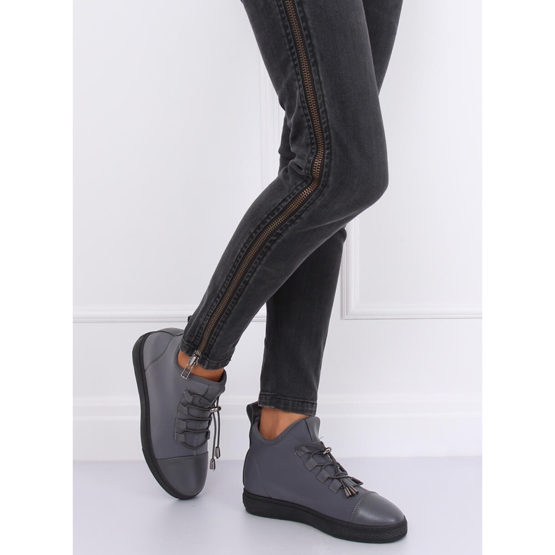 Sive XY-35 Sivo izolirane tenisice od neoprena siva 2