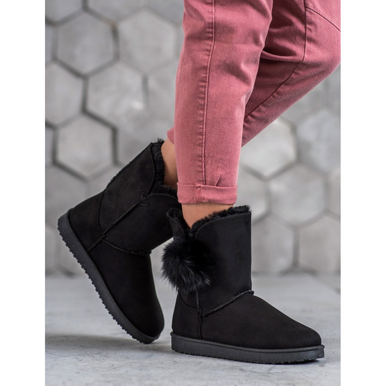 SHELOVET Mukluki s pomponom crna 1