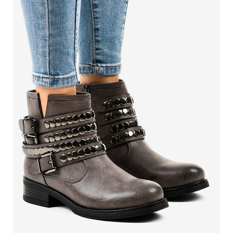 Ženske sive ravne izolirane čizme F1608 siva 1