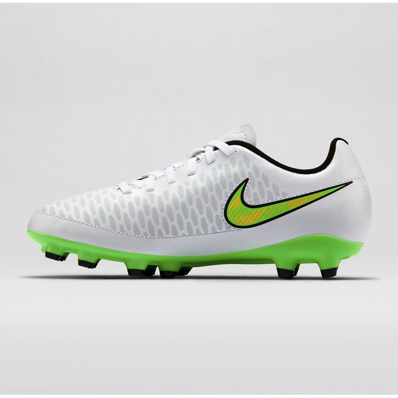 Kopačke Nike Magista Onda Fg Jr 651653-130 bijela bijela 1