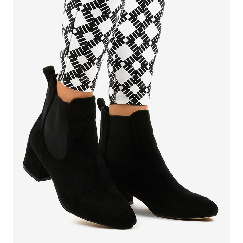 Crne gležnjače s elastikom 8012-PA crno 2