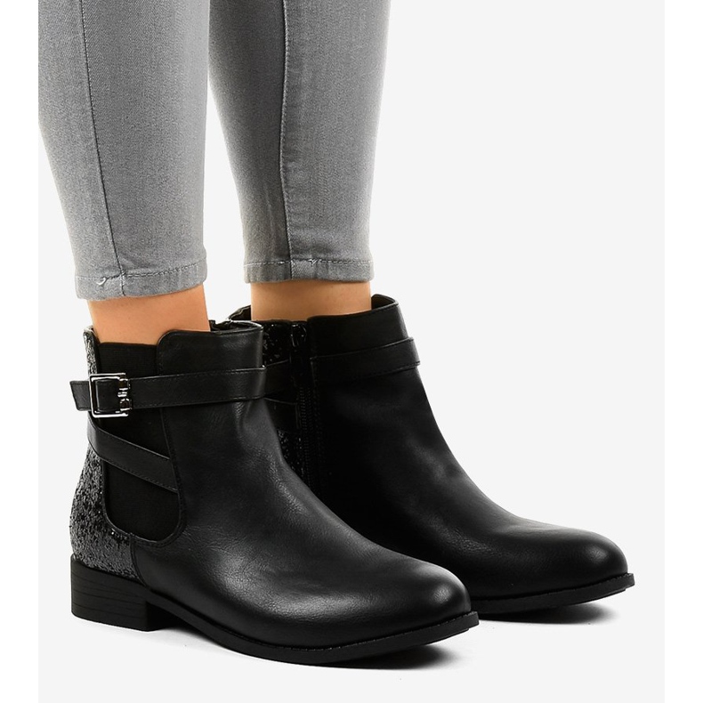 Crne ravne gležnjače s elastičnom trakom i šljokicama C298-1 crno 1