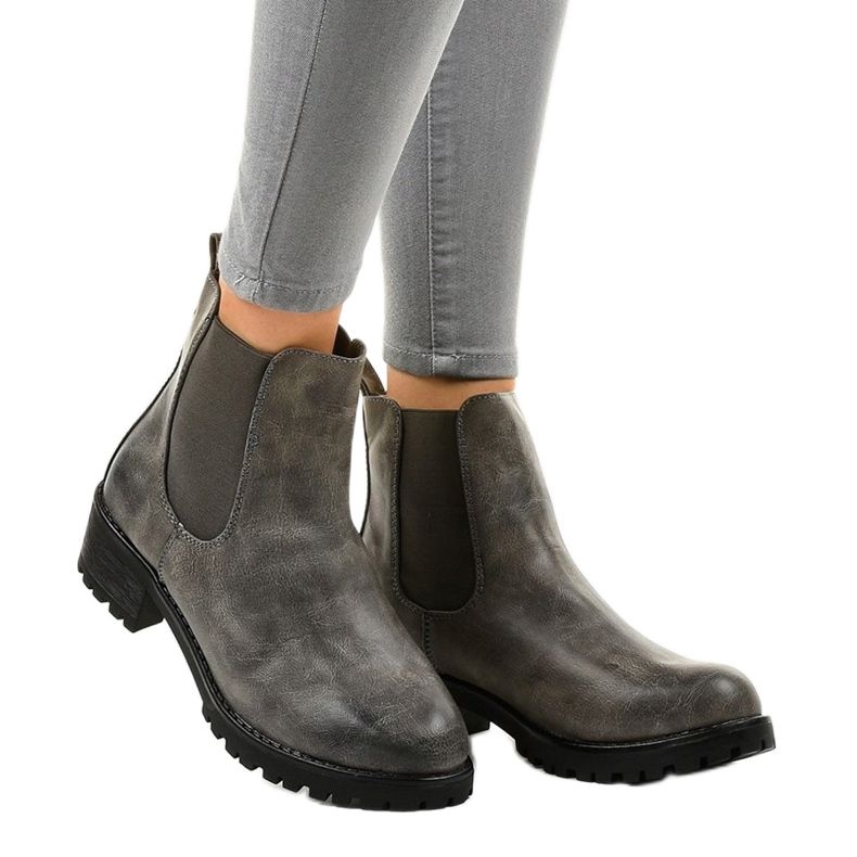 Sive čizme na stupu s elastičnim Z105 siva 1