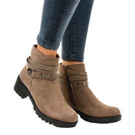 Zelene čizme na visoku petu od antilopa L3058-29 raznobojna zelena 1