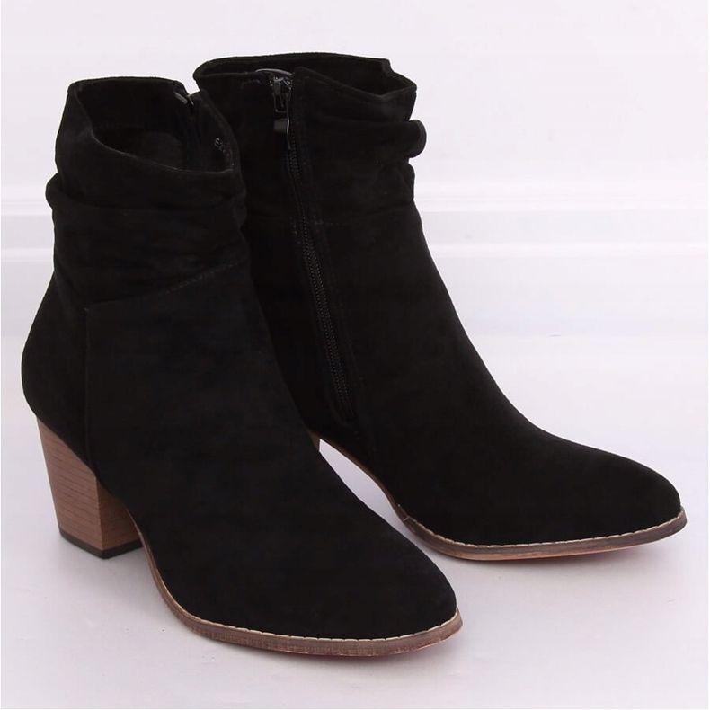 Crne kaubojske čizme E2250 Crne crna 1