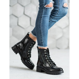 Seastar Lakirani radnici crna 1