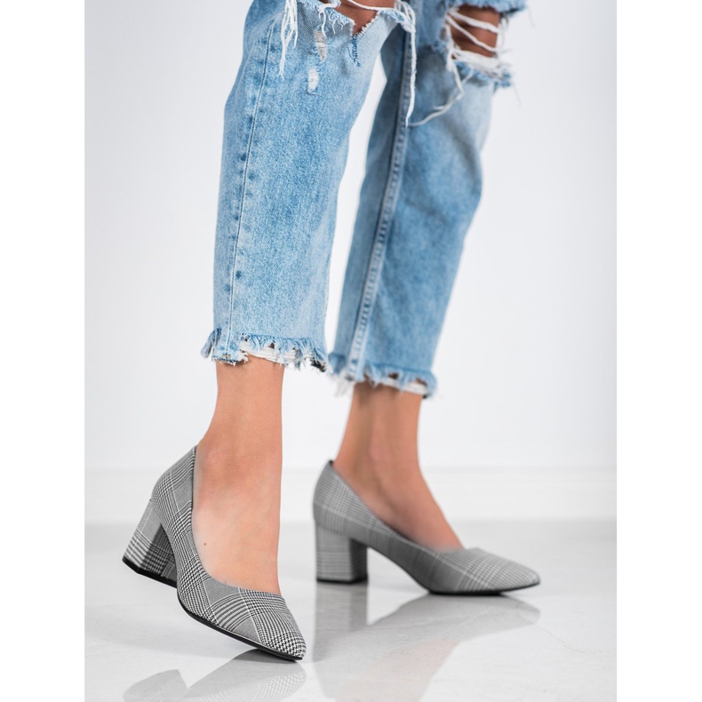 Seastar Provjerene pumpe bijela crna 1