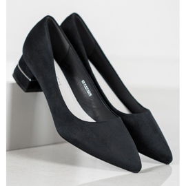 Goodin Pumpe s ukrasnim remenom crno 1