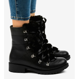 Crne izolirane čizme K90 crna 2