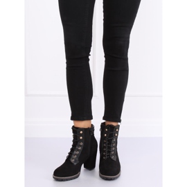 Crne štikle 995-37 Crne crna 2