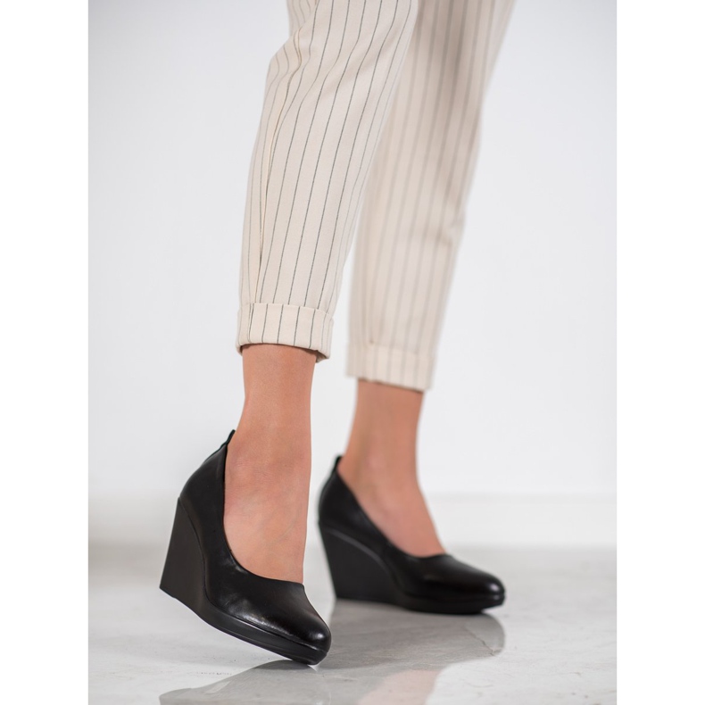 J. Star Udobne crne pumpe crno 2