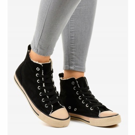 Crne izolirane tenisice T-040 crno 2