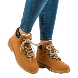 Čizme izolirane kamelom DS1702 smeđa 1