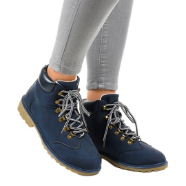 Tamnoplave izolirane čizme DS1702 tamnoplava 1