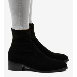 Crne ravne ženske izolirane čizme CN877 crna 2