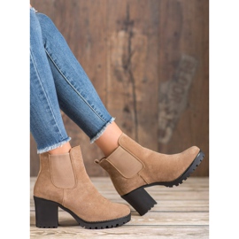 Queentina Chelsea Čizme na šanku smeđa 1