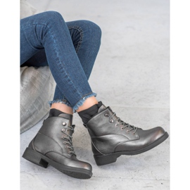 Bestelle Klasične čizme na vezanje siva 1