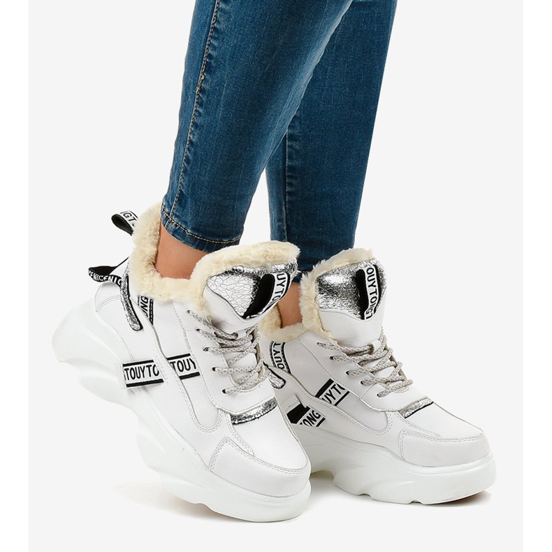 Ženske bijele izolirane tenisice D80-31 bijela 2