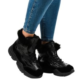 Crne izolirane tenisice LS-2062 crno 1