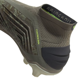 Adidas Jr Predator 19+ Fg M EF8213 kopačke siva siva 1