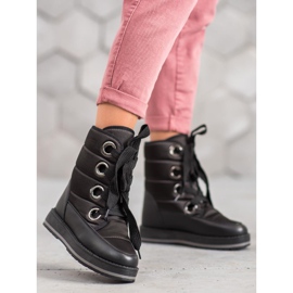 Muto Snježne čizme na platformi crno 1