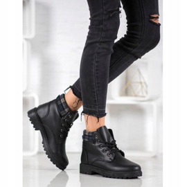 SHELOVET Udobni hvatači na platformi crna 2