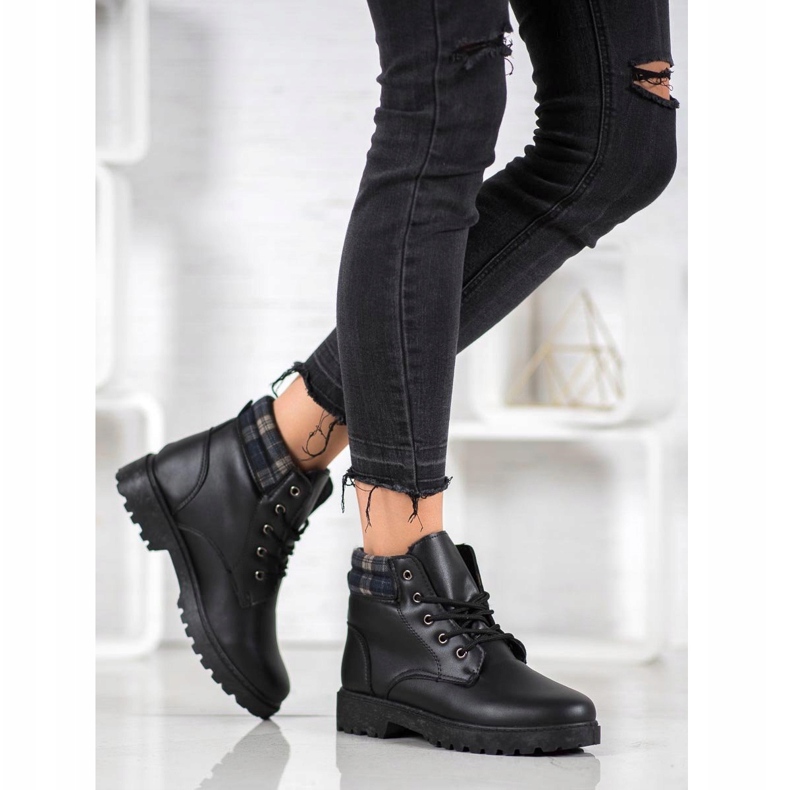 SHELOVET Udobni hvatači na platformi crna 2